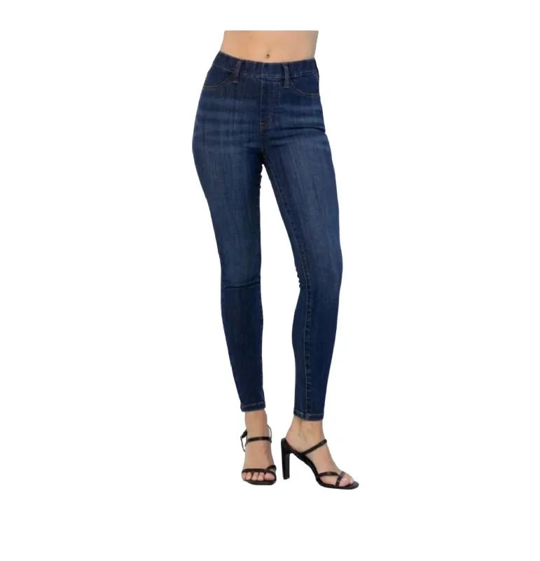 Pull On Jean In Dark Blue