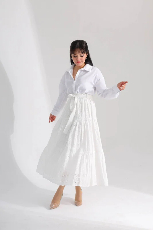 Shift Women Dress with a Simple and Classic Design for Everyday WearShift Women Dress with a Simple and Classic Design for Everyday WearSKIRT 2789