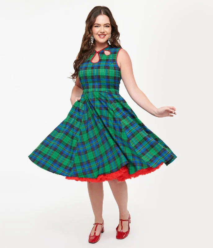 Shift Women Dress with a Simple and Classic Design for Everyday WearBanned 1950s Green & Blue Winter Check Swing Dress