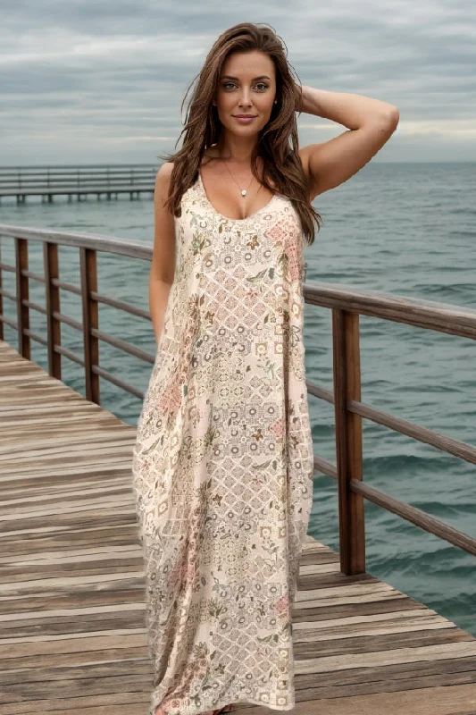 Mermaid - Style Women Dress with a Fitted Silhouette for Special OccasionsGlorious Awakening Maxi