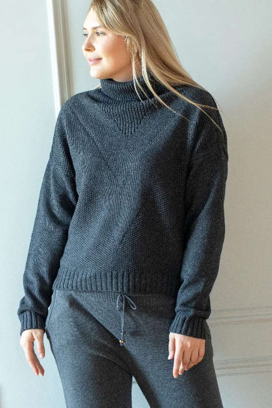 Hand - Knitted Women Sweater with Artisanal CharmWomen's Merino Wool Sweater