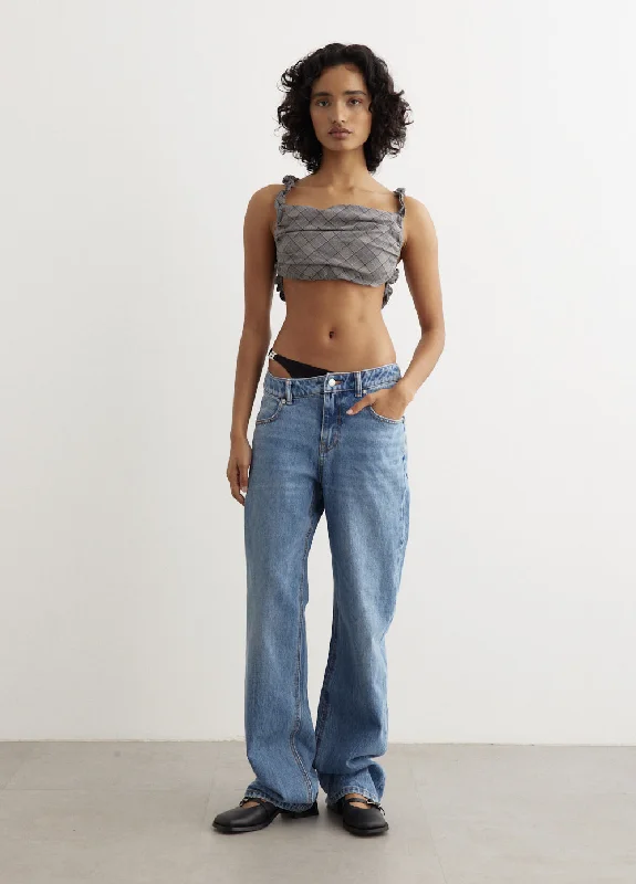 Skinny women jeans with a form - fitting designAsymmetrical Bikini Layer Jean