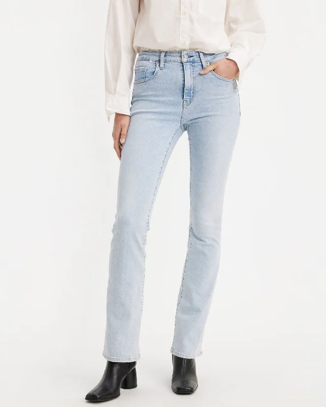 High - rise flare women jeans for a 70s - inspired lookLevi's® Womens 725 High Rise Bootcut Jeans - Whats My Name