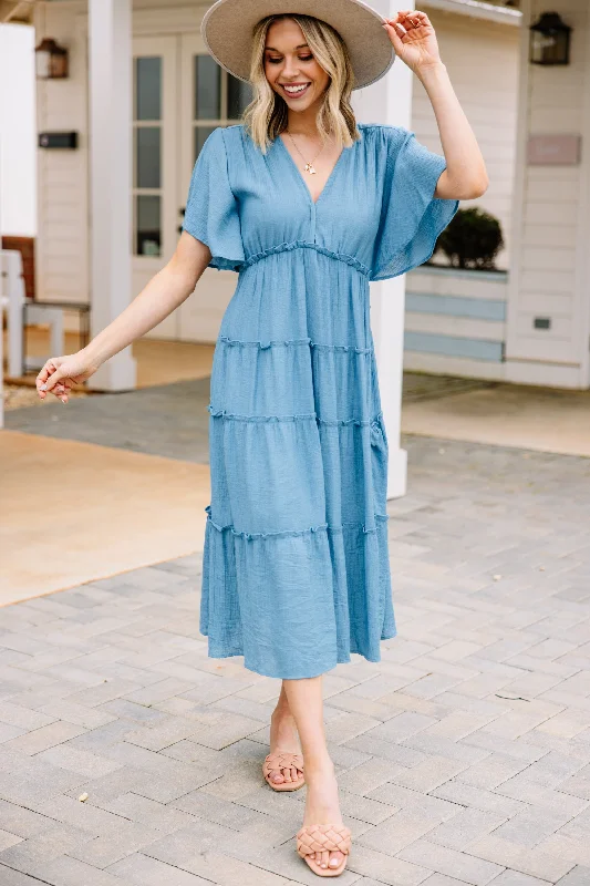 Shift Women Dress with a Simple and Classic Design for Everyday WearShift Women Dress with a Simple and Classic Design for Everyday WearFeel The Sun Cloud Blue Midi Dress