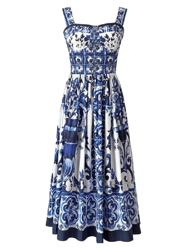 Mini Women Dress with a Short Hem for a Young and Trendy StyleMini Women Dress with a Short Hem for a Young and Trendy StyleKim Corset Print Maxi Gown Dress - Blue Print