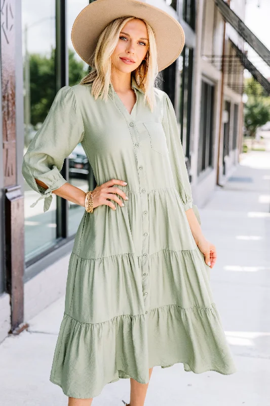 Long - Sleeve Women Dress in Velvet for a Luxurious Winter LookLong - Sleeve Women Dress in Velvet for a Luxurious Winter LookLeading Back To You Sage Green Tiered Midi Dress