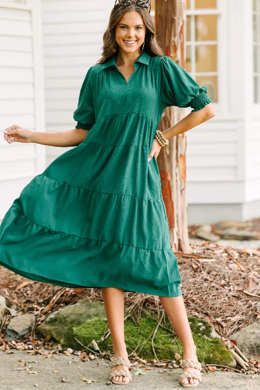 Sheath Women Dress with a Tailored Fit for a Professional LookSheath Women Dress with a Tailored Fit for a Professional LookLooking For You Forest Green Tiered Midi Dress