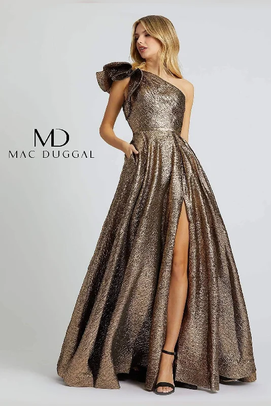 Mermaid - Style Women Dress with a Fitted Silhouette for Special OccasionsMermaid - Style Women Dress with a Fitted Silhouette for Special OccasionsMac Duggal Long One Shoulder Metallic Prom Ball Gown