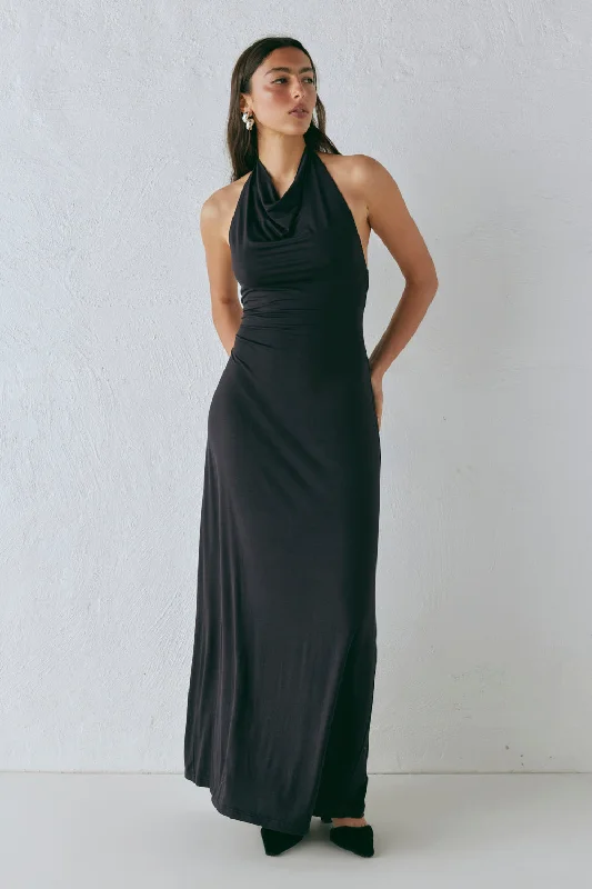 Strapless Women Dress with a Built - in Bra for Comfort and SupportStrapless Women Dress with a Built - in Bra for Comfort and SupportNoa Maxi Dress Black