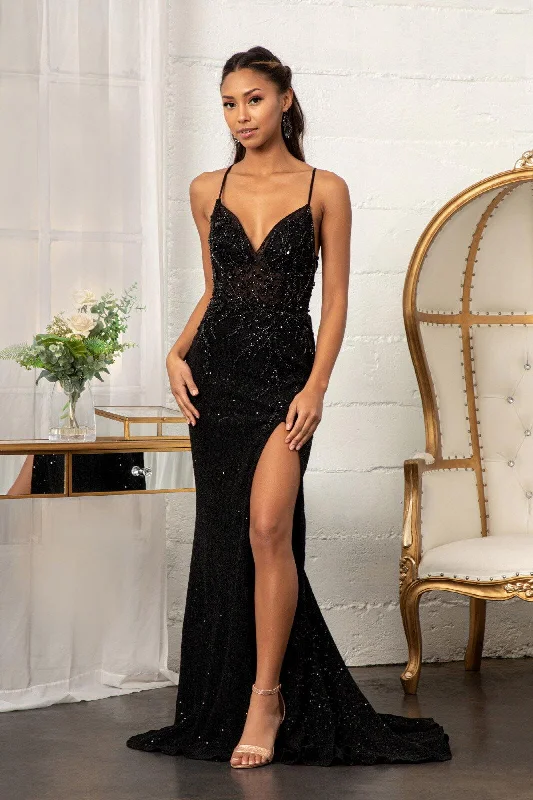 Halter Neck Women Dress to Show Off the Shoulders and NecklineHalter Neck Women Dress to Show Off the Shoulders and NecklineProm Long Spaghetti Strap Sequins Formal Dress