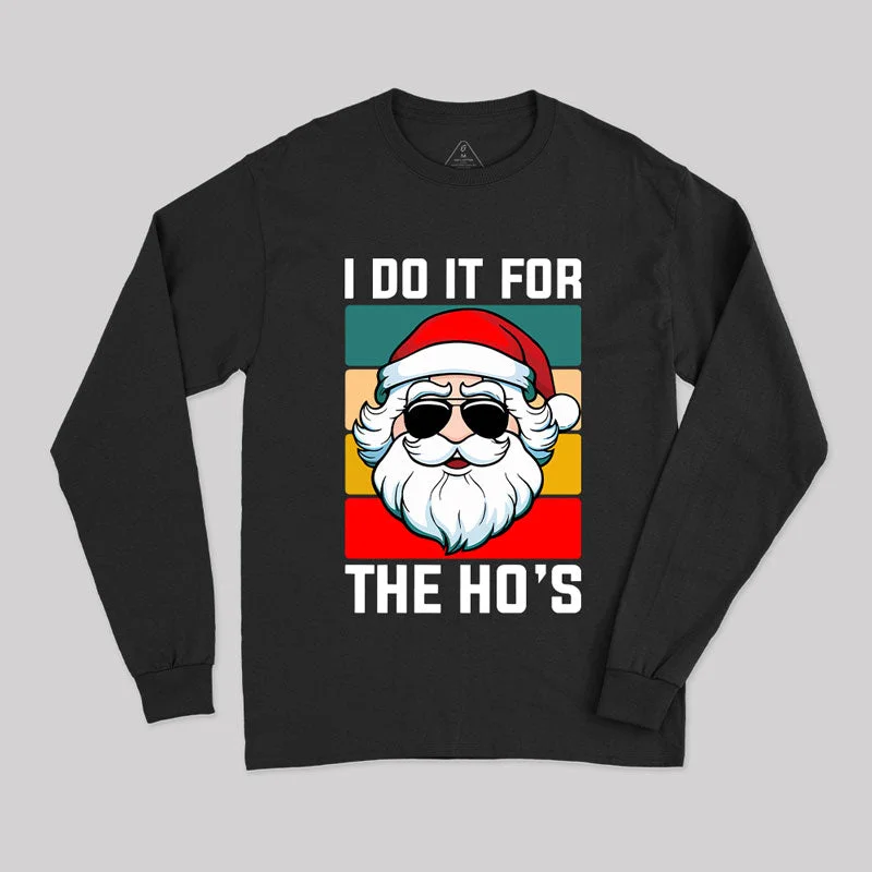 Muscle Women T Shirt for a Sporty and Casual LookMuscle Women T Shirt for a Sporty and Casual LookI Do It For The Ho's Santa Funny Christmas Long Sleeve T-Shirt