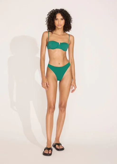 Ruched bikini with fabric gathers for a slimming effectArlo Bikini Top Lush Green